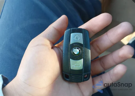 2007 BMW 328I из США, поврежденный, VIN WBAVA33577PV64965